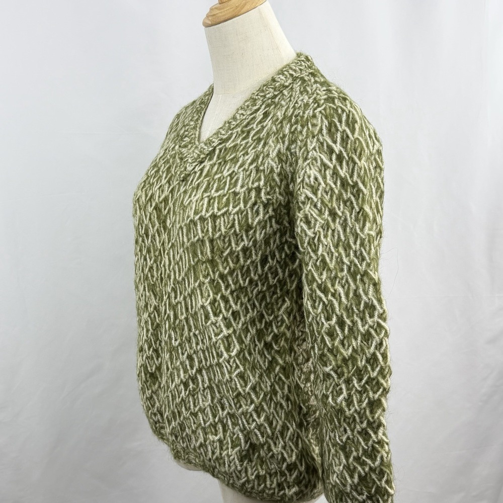 Vintage 50s Green Wool Sweater Textured Knit Italy V Neck Pullover Size M - Picture 4 of 6